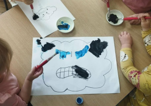 Realizacja projektu - praca plastyczna w grupie Żabek