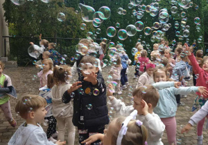 Pokaz baniek mydlanych - Dzień Przedszkolaka