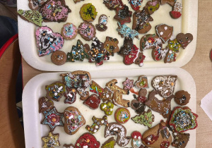 Mikołajki - robienie pierniczków