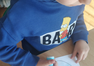 Światowy Dzień Świadomości Autyzmu - poznajemy znaczenie koloru niebieskiego